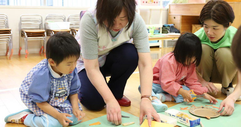 外部講師の先生と